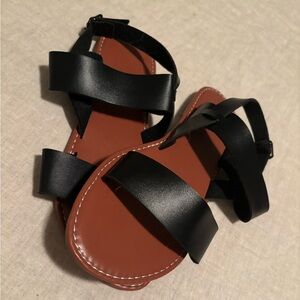 Cute Black Strap Sandles